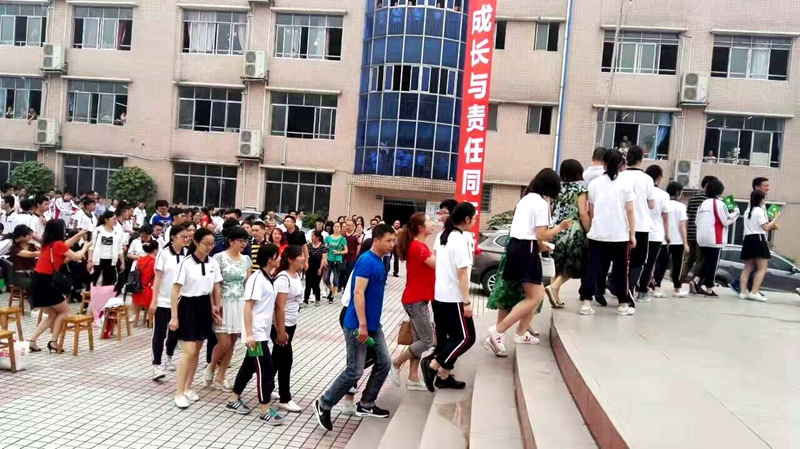 1495613303207364.jpg 09.jpg