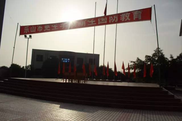 1504254738259578.jpg 09.jpg