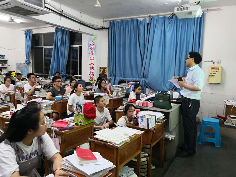 1528355007629425.jpg 727644029.jpg