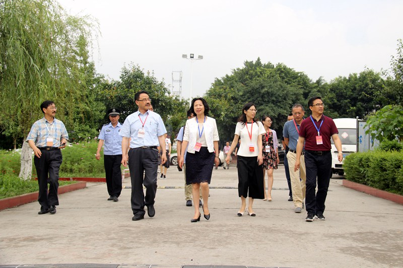 1528788850531311.jpg 郭捷副市長一行在更生考點巡考 (4).JPG